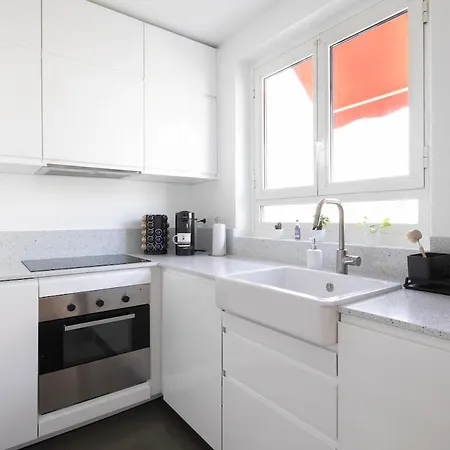 Premium With Balcony Apartment
